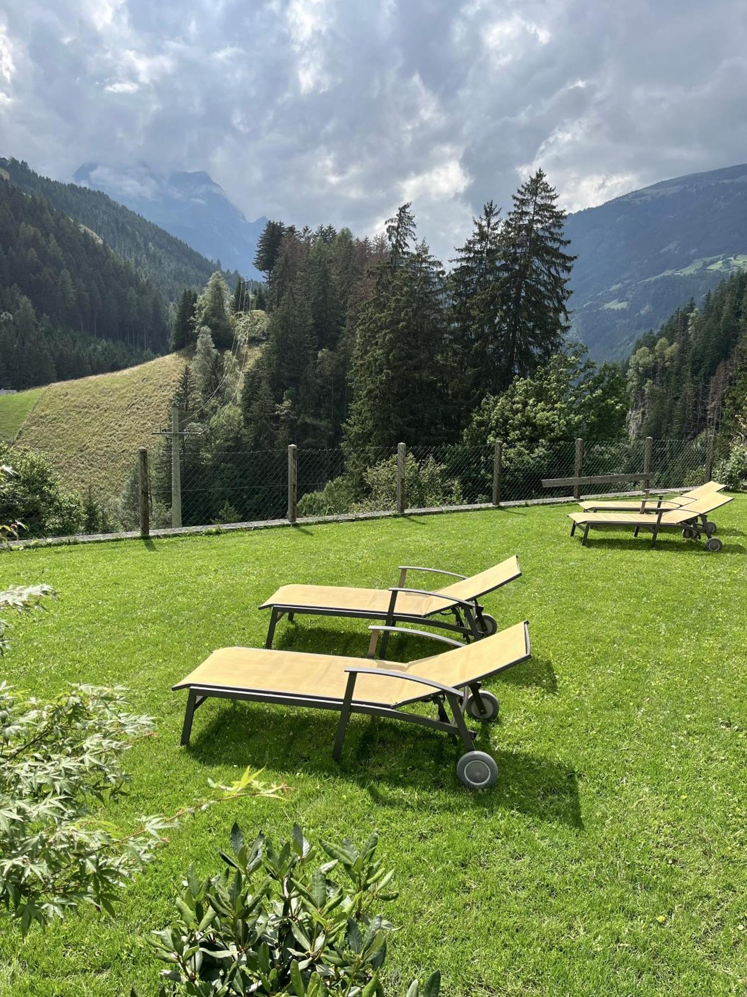 Zeit - Alpine Garden *