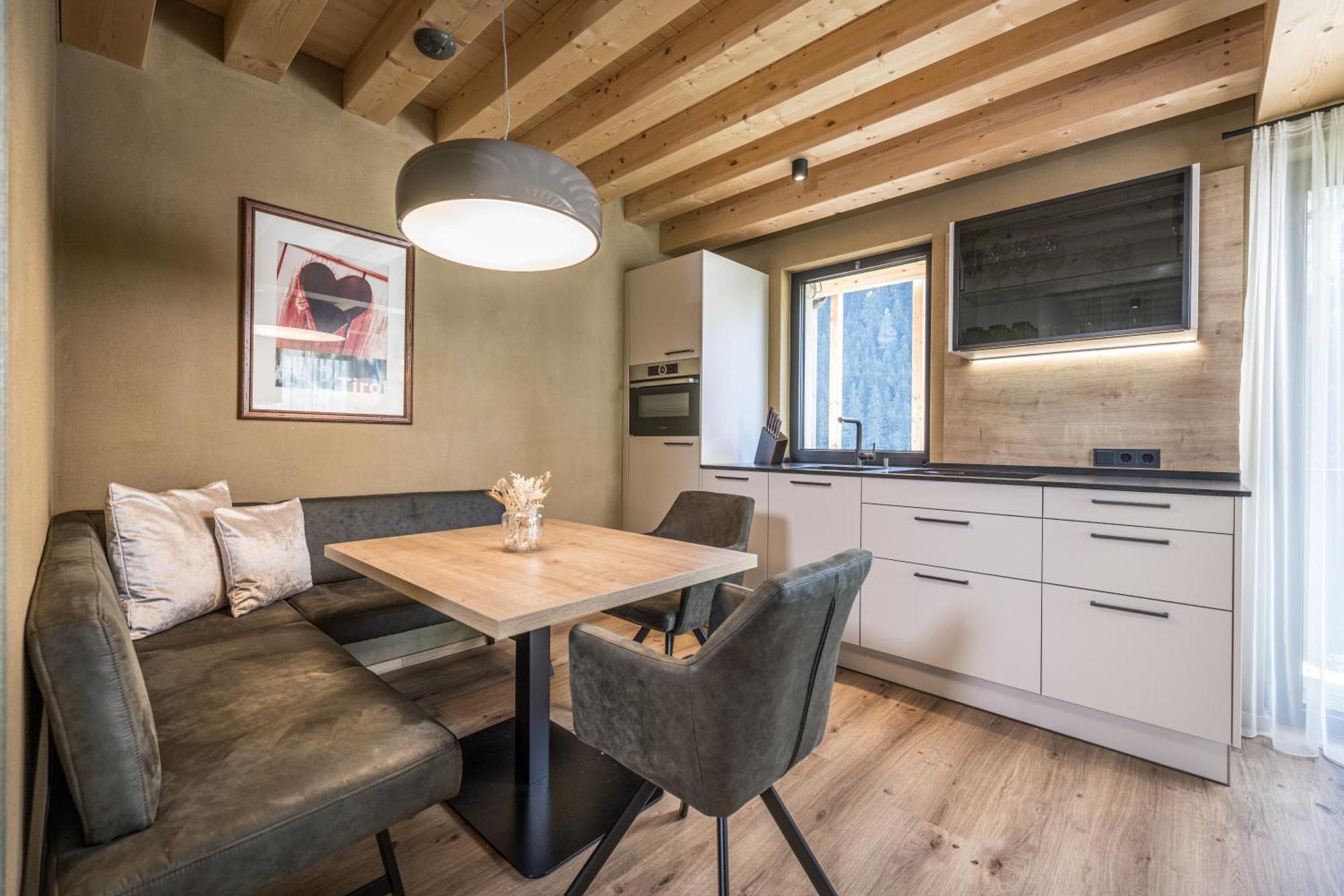 Zeit - Alpine Garden Apartment *